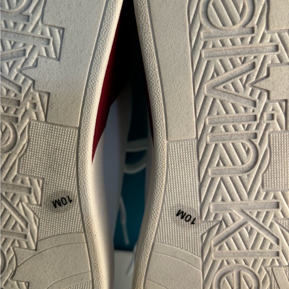 Calvin Klein- Brand New Athletic Shoe - Picture 3 of 10